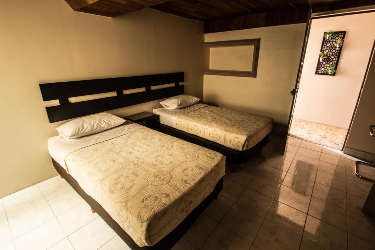 Casa De Juan Hostal Ксалапа Екстериор снимка